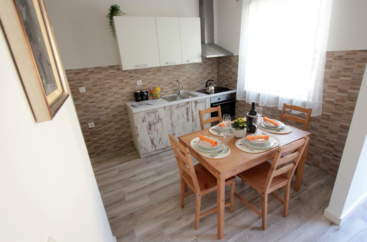 Apartment Dea Stobreč المظهر الخارجي الصورة
